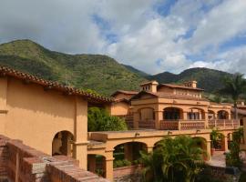 Villas Danza del Sol, hotel in Ajijic