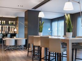 AC Hotel Huelva by Marriott: Huelva'da bir otel