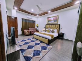 Hayyat Luxury Suites, hotel di Lahore