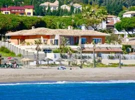 Luxury Villa at the Beach