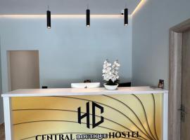 Central Boutique Hostel, hostel στους Αγίους Σαράντα