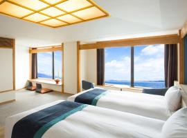 Lake Biwa Otsu Prince Hotel, hotel u gradu Ocu