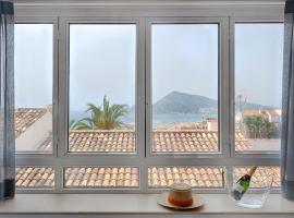 Hostal Perla Blanca Altea, guest house in Altea