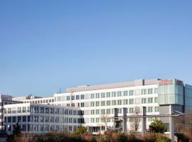 Hilton Garden Inn Paris Orly Airport, хотел близо до Летище Paris - Orly - ORY, Ренжис