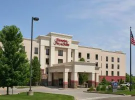 Hampton Inn & Suites Canton