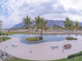 Le Sifah - Golf Lake Apartments: As Sifah şehrinde bir otel