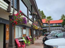 Schooner Motel: Tofino şehrinde bir otel