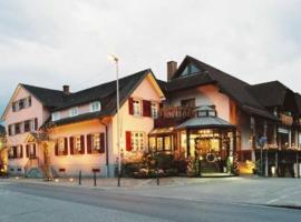 Hotel-Restaurant Adler: Lahr şehrinde bir otel