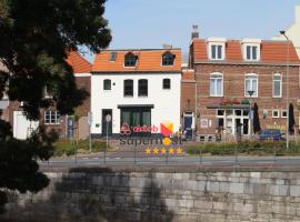 Modern Studio & Apartment Roermond, hotel a Roermond