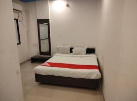 S Sai Inn, hotel in Shirdi