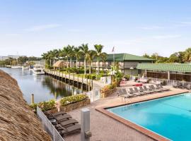 Ramada by Wyndham Sarasota Waterfront, hótel í Sarasota