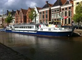 Botel Zwaantje