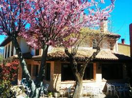 Hotel rural Los Manzanos, hotell i Rascafría