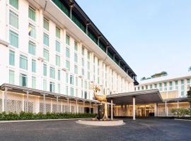 Ramada Plaza by Wyndham Chao Fah Phuket, viešbutis Pukete