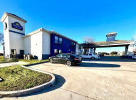 Days Inn by Wyndham Dallas Plano, hotelli kohteessa Plano