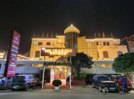 Hotel Mandakini Royale, hotell i Kānpur