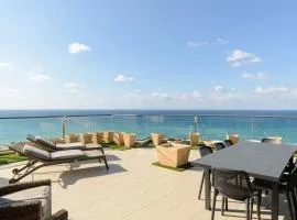 Jacuzzi Penthouse with wide Sea View in Natanya