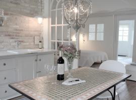 Store Ejlstrup Bed & Breakfast, hotelli Odensessa