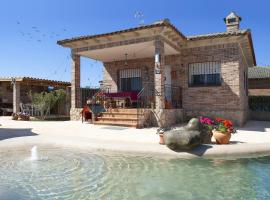 Casa Rural Dani Escalona, sveitagisting í Toledo