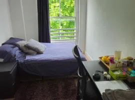 Bedroom in Central London