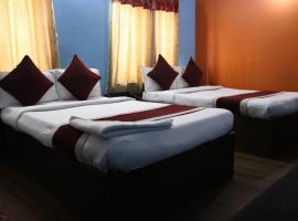 Hotel Pashupati Plaza, hotell Katmandus lennujaama Tribhuvani lennujaam - KTM lähedal