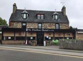 St Duthus Hotel, hotel em Tain