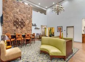 Best Western PLUS Hobby Airport Inn and Suites