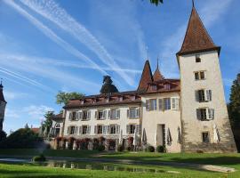 Schloss Münchenwiler, hotel u gradu Murten