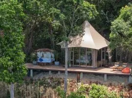 The Jungle Lodge - Unique Stays at Karuna El Nido