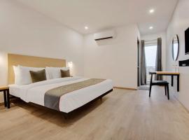 Hotel Aerotech, hotel near Delhi International Airport - DEL, New Delhi