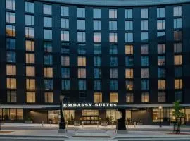 Embassy Suites By Hilton Madison Downtown