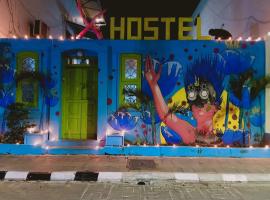 Xhostel hostel, hotel in Cochin