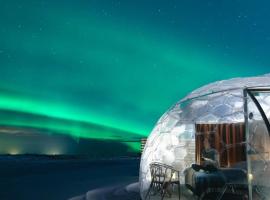 Aurora Igloo, villa en Hella