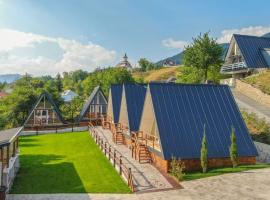 La Căsuțe Luxury, hotell i Piatra Neamţ