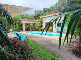 LakeGardens Arenal, cheap hotel in Nuevo Arenal