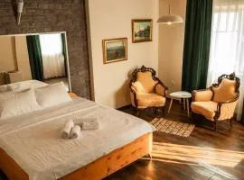 Bujtina Podguri Bed & Breakfast