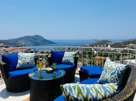 Luxury 3 bedroom Villa in Kalkan with Sea Views, hotel in Kalkan