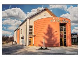 Hotel Lord Krosno, hotel em Krosno