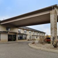 Lexington Inn & Suites-Windsor, hotelli kohteessa Windsor lähellä lentokenttää Windsorin kansainvälinen lentokenttä - YQG 