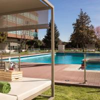 Melia Barajas – hotel w dzielnicy Barajas w Madrycie