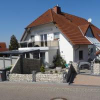 Pension und Apartment Landhaus Fricke, מלון ליד שדה התעופה קאסל-קלדן - KSF, Calden