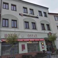 Hotel Ostaš Police nad Metují โรงแรมในโปลิเซ นาด เมตูยิ