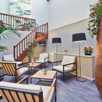 Kyriad Hotel Nevers Centre, хотел в Невер