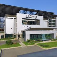 Legend Hotel Lagos Airport, Curio Collection By Hilton، فندق في لاغوس