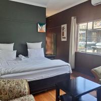 Mino Guest House, hotel near Pietermaritzburg Airport - PZB, Pietermaritzburg