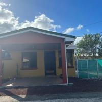 Casa Sendero, hotel dekat Bandara Internasional Daniel Oduber Quiros - LIR, Liberia