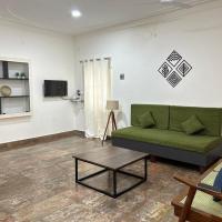 HOMESTAY - AC 3 BHK NEAR AlRPORT, hotell i nærheten av Chennai internasjonale lufthavn - MAA i Chennai