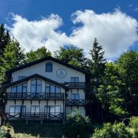 DACHA на Магурі – hotel w mieście Pilipets