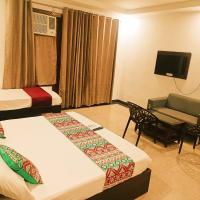 Hotel Krone Suite A Family Hotel Near IGI Airport, hotel near Delhi International Airport - DEL, New Delhi