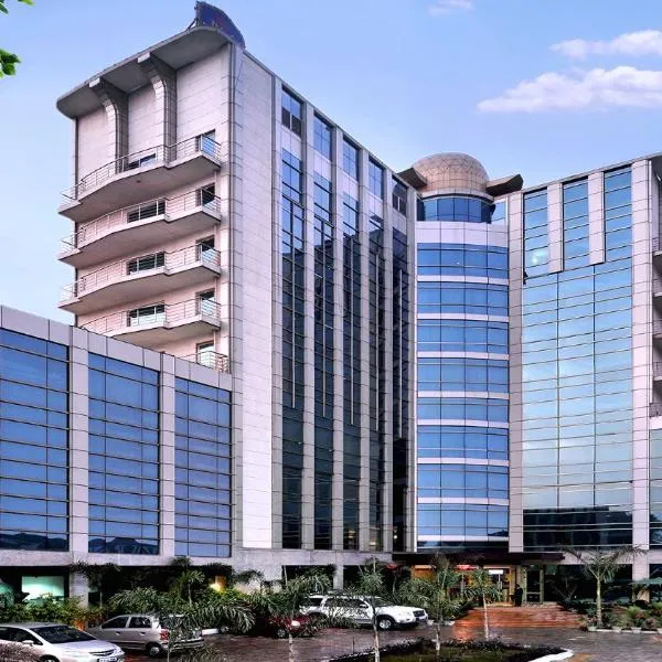 SkyCity Hotel Gurgaon, Hotel in Garhi Harsāru